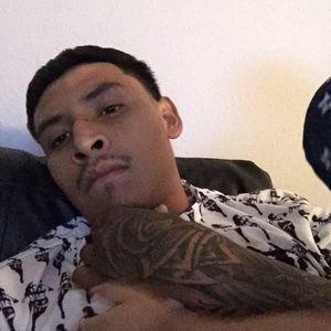 Meet your Posher, Victor